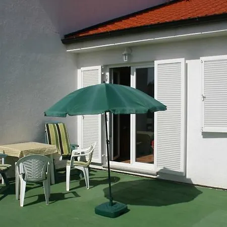 In - Istrien 11443 * Pola