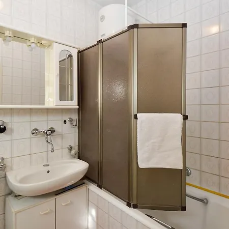 In - Istrien 11443 Апартаменты *