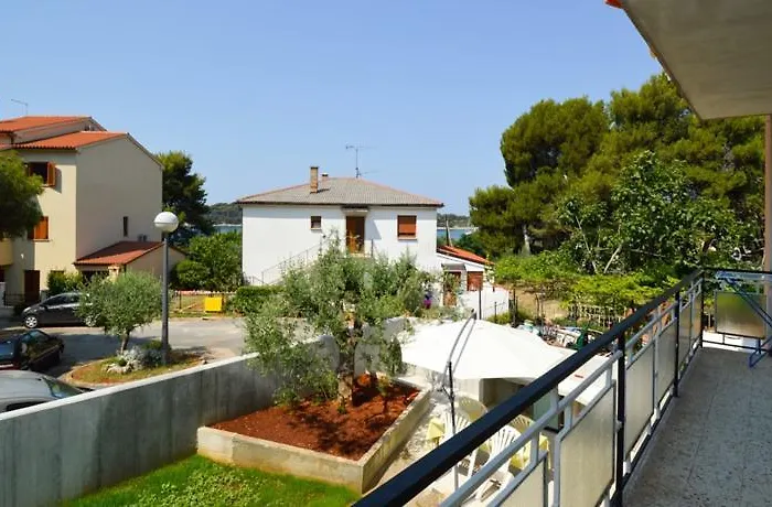 Apartment In Pula - Istrien 11443 *