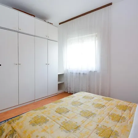 Apartment In Pula - Istrien 11443 Apartman Pula